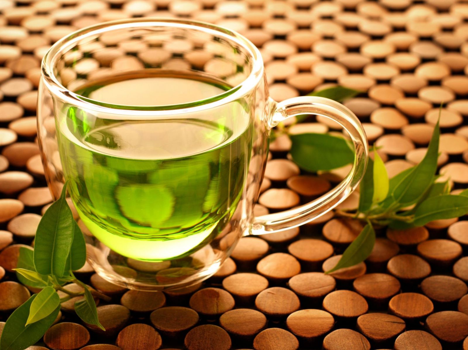 зеленый-чай-против-рака